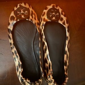 Authentic Tory Burch flats.